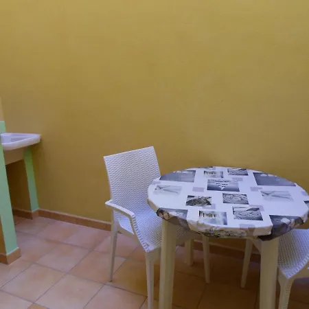 Vicolo Paese アパート