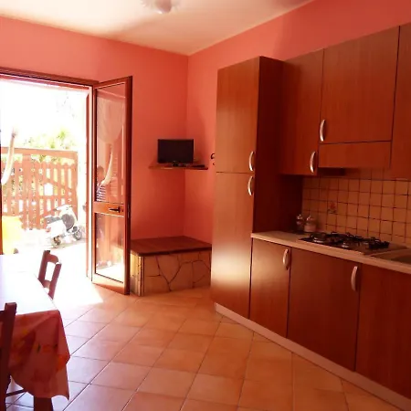 Vicolo Paese アパート ランペドゥーザ